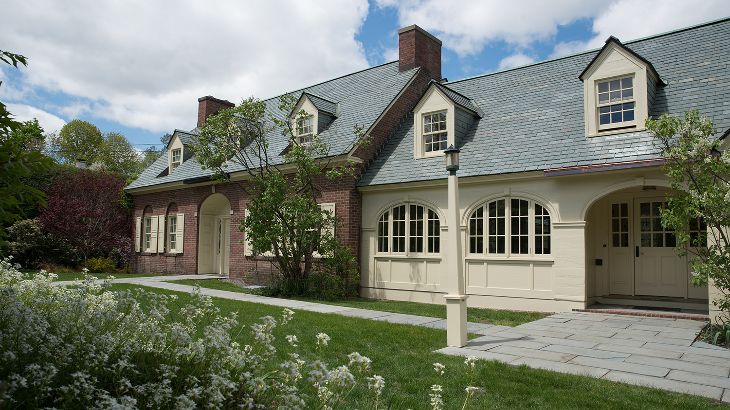 Montgomery House front view